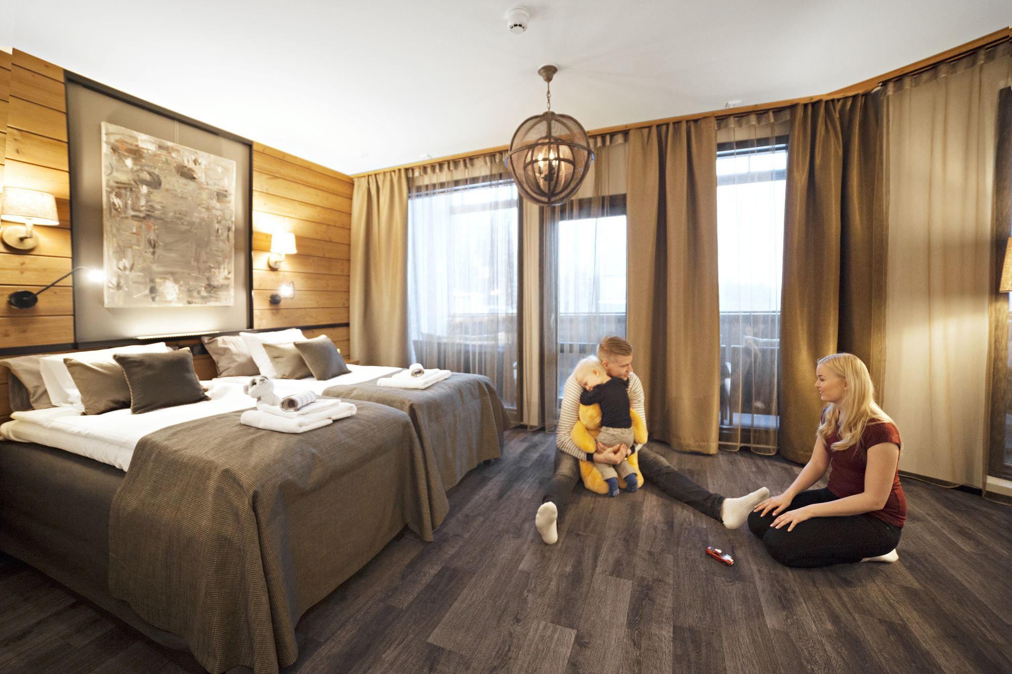 Hotel Aateli Hillside Vuokatti Exteriör bild