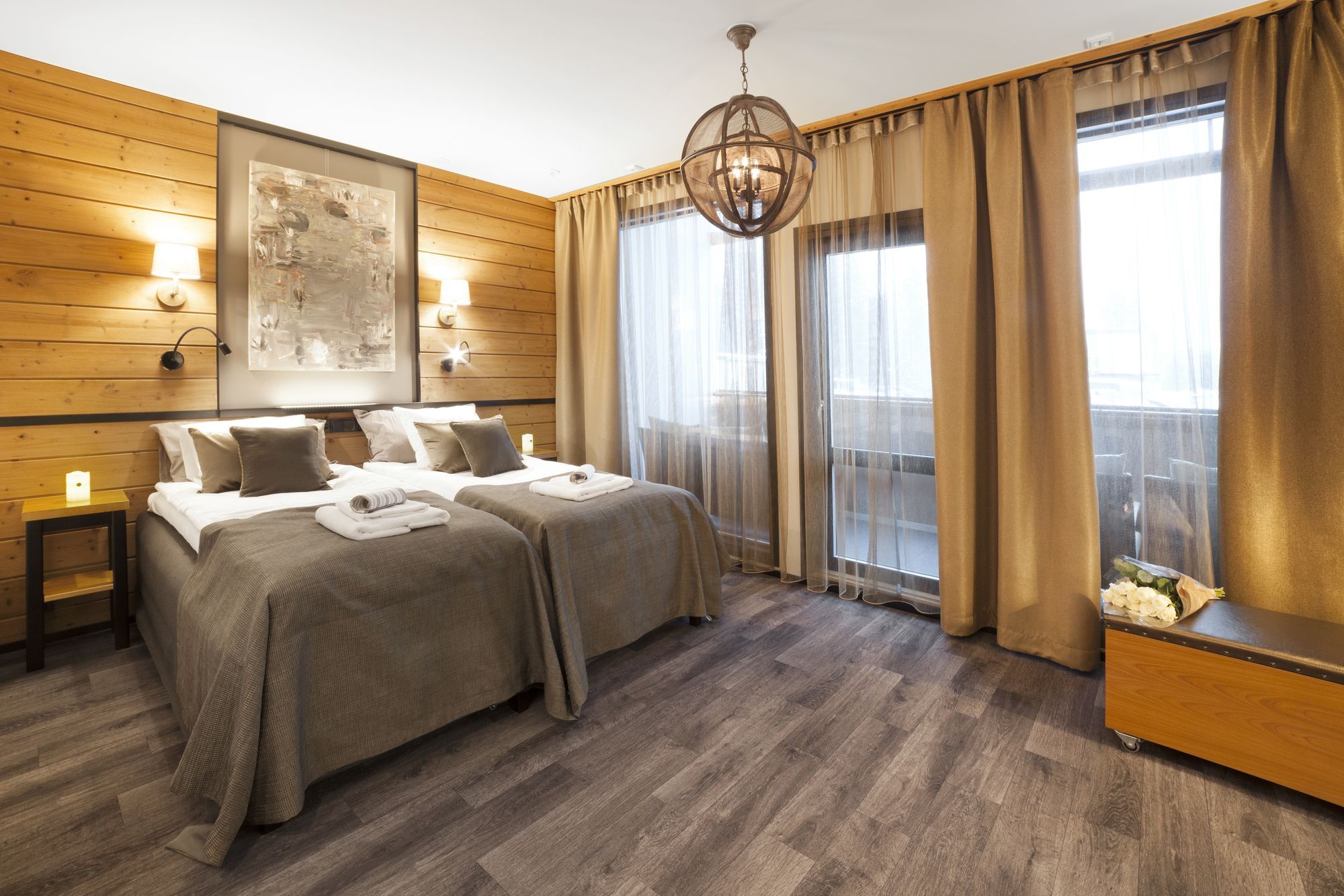 Hotel Aateli Hillside Vuokatti Exteriör bild